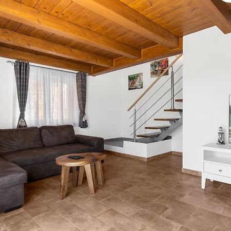 Holiday Home Lino Dajla Extérieur photo