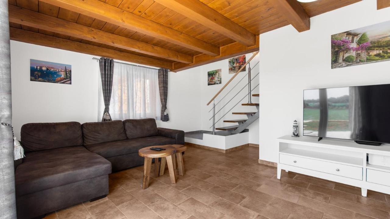 Holiday Home Lino Dajla Extérieur photo