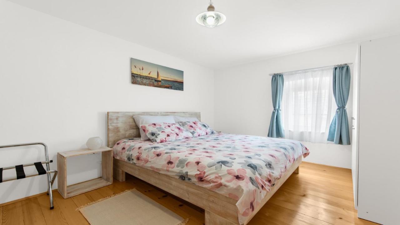 Holiday Home Lino Dajla Extérieur photo
